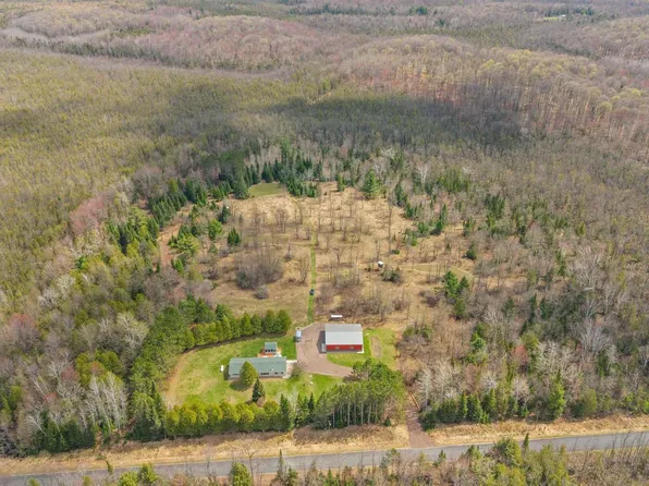 N8466 MAPLEWOOD ROAD, Wittenberg, WI 54499