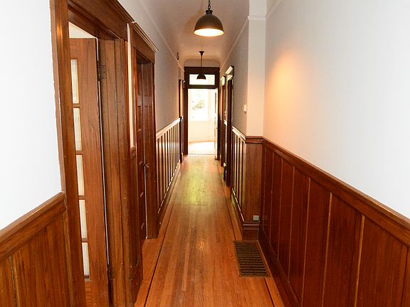 2nd image of 75 Cumberland St