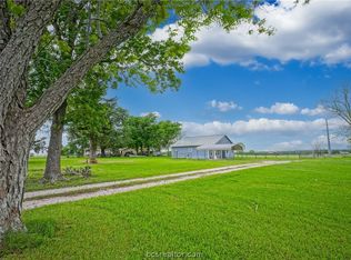 15989 State Highway 30, Richards, TX 77873