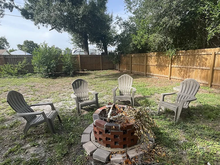 2175 Goldenrod St — Photo 12