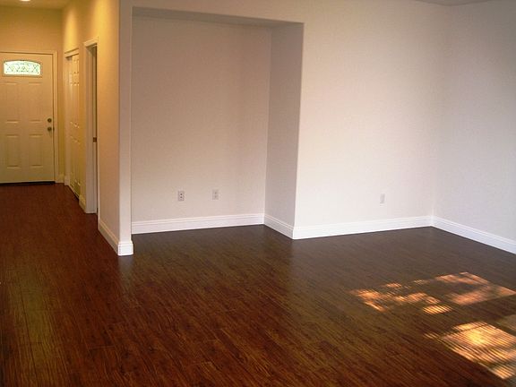 5th image of 420 Kesner Ave