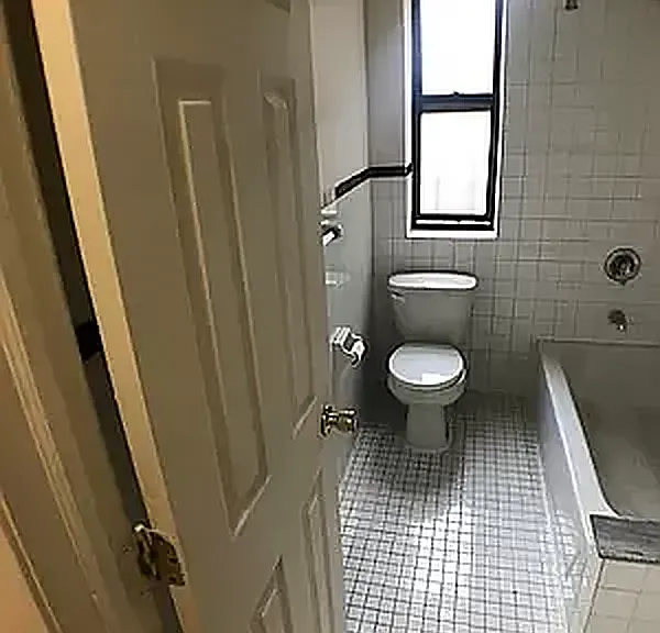565 W 188th St #51 — Photo 9
