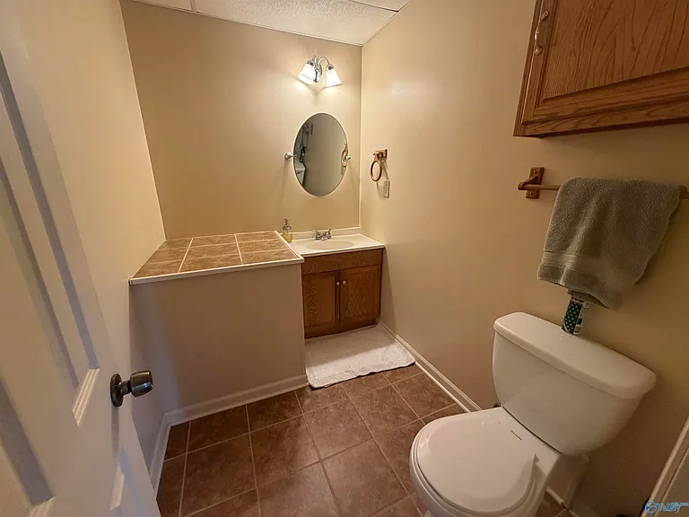 102 Huntington Ridge Rd — Photo 19