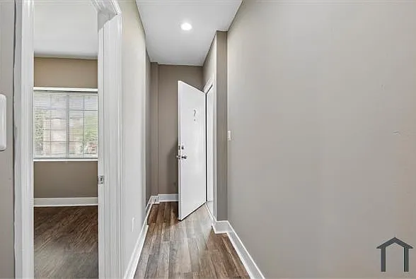 1241 Raum St NE #4 — Photo 7