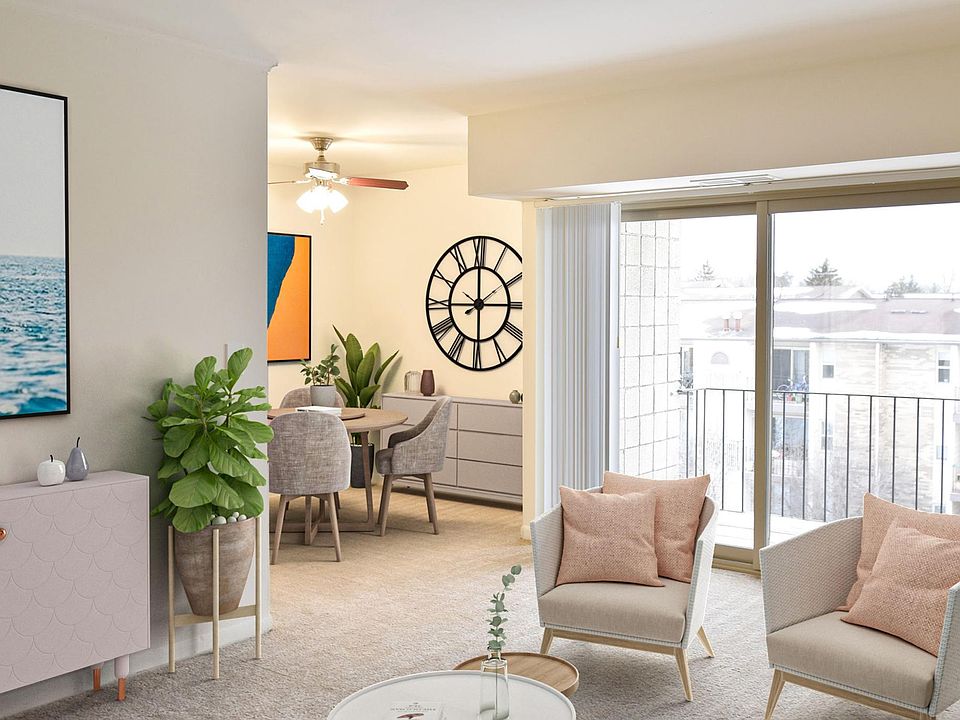 Park Place - Dining Area