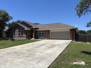 8 Stone Creek Cir, Wimberley, TX 78676
