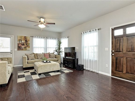 3rd image of 8806 Donatello Dr