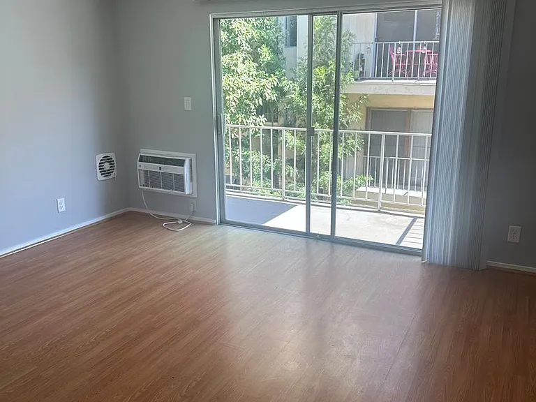 400 S. Kingsley Drive — Photo 42