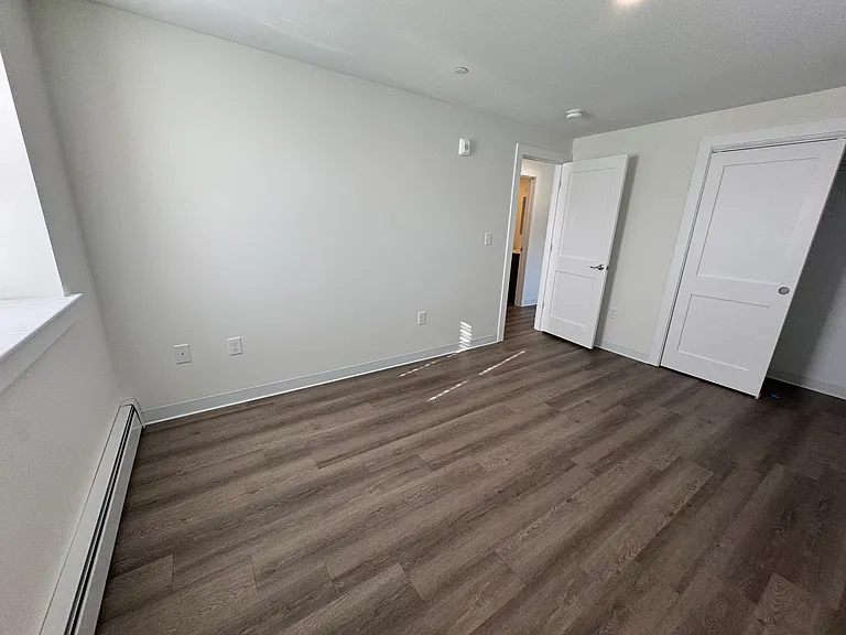 1731 Washington St — Photo 13