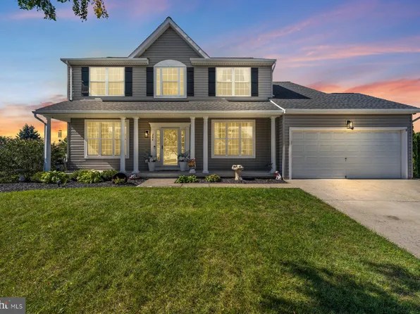 246 Colbert St, Taneytown, MD 21787