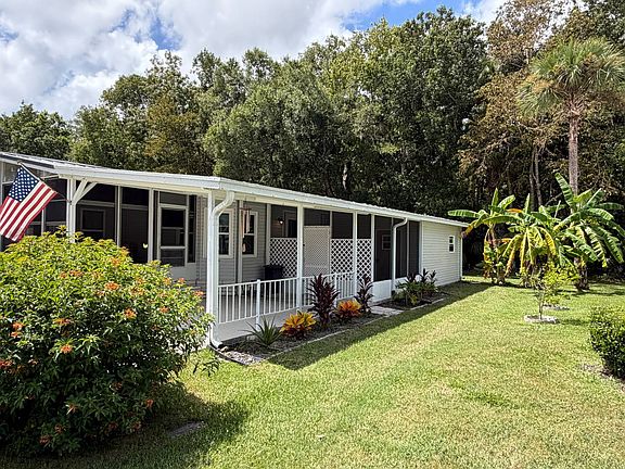 2nd image of 1788 Persimmon Cir