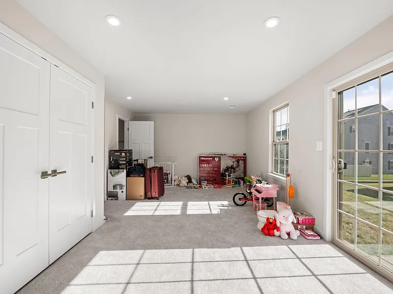 9019 Belinda Blvd — Photo 20