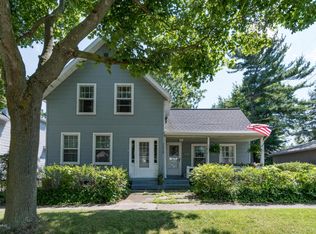 1012 Morrison Ave, Saint Joseph, MI 49085