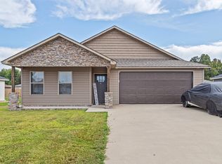 202 Stacy Dr, Paragould, AR 72450