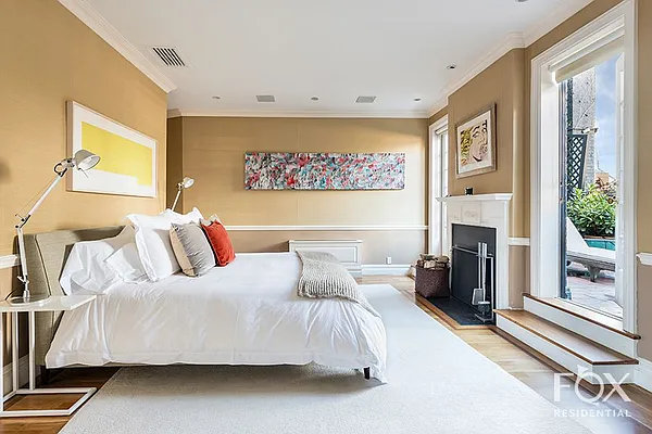 Sold by Fox Residential Group | media 30