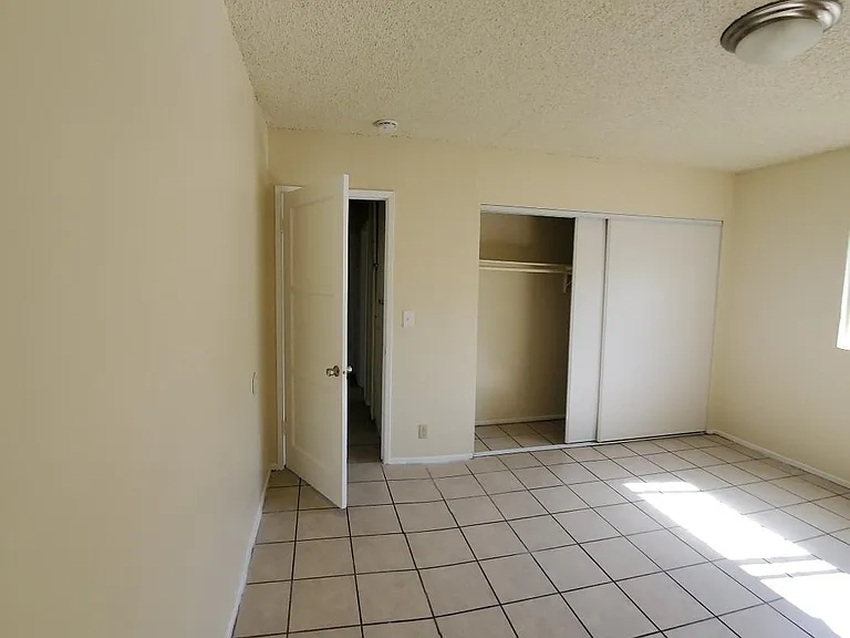 1431 S Park Ave #C — Photo 4