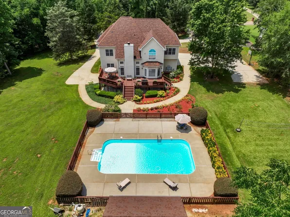 164 Woodland Ter, Jefferson, GA 30549