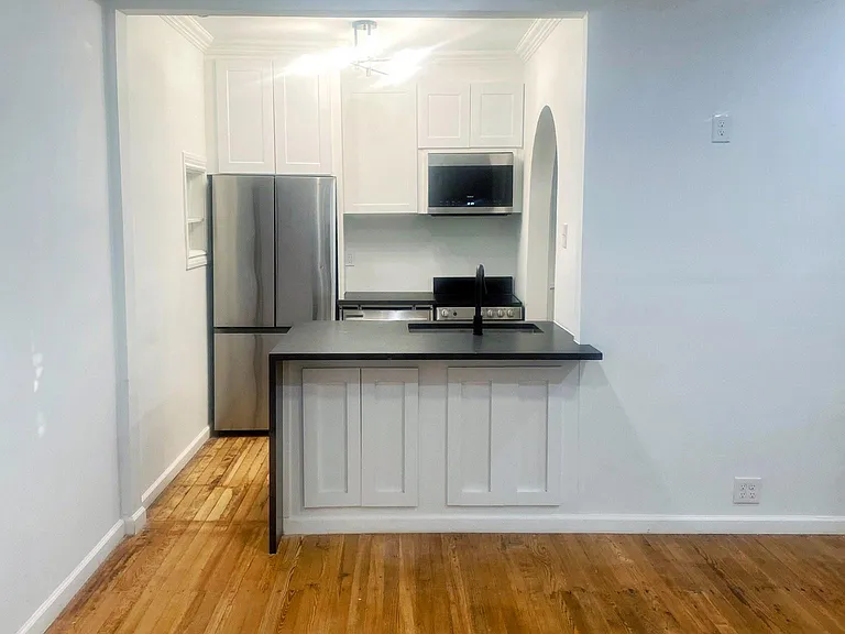 4226 Prescott Ave — Photo 4