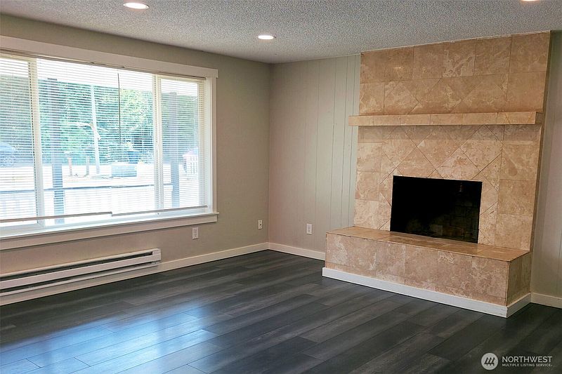 4th image of 13116 48th Avenue NE