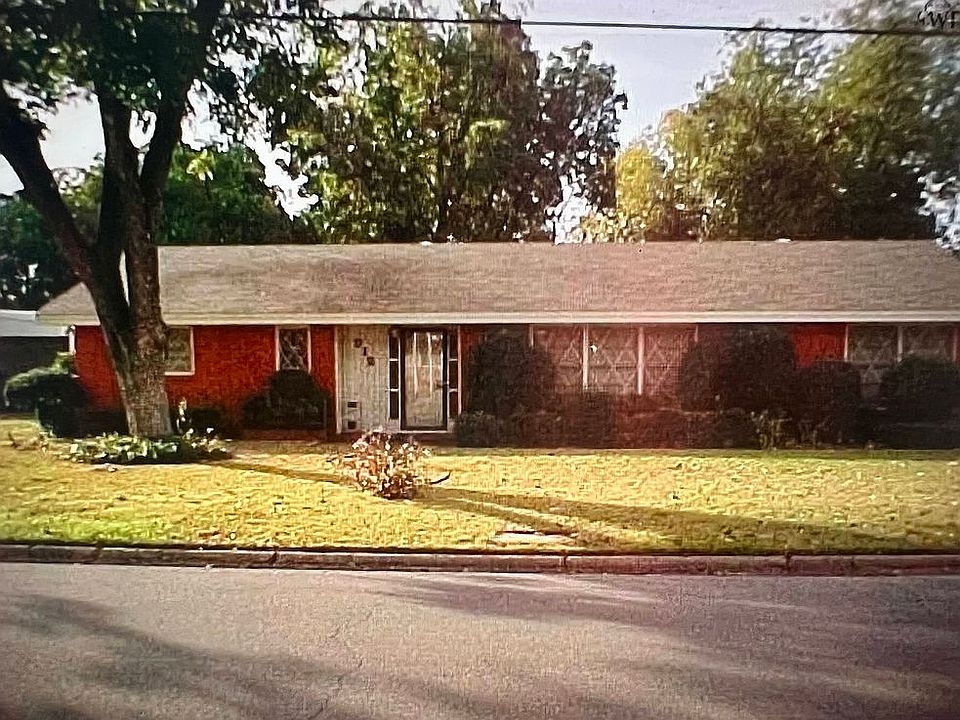 1st image of 512 Magnolia St