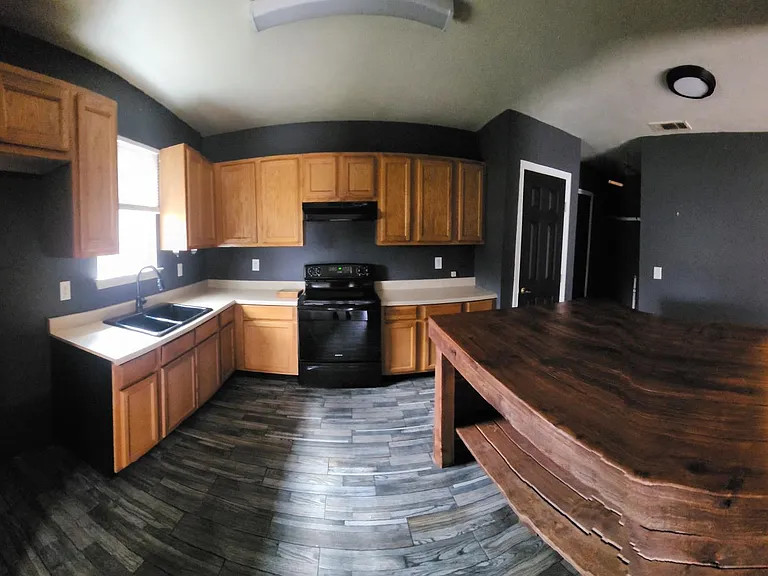 11098 Hillside Dr — Photo 16
