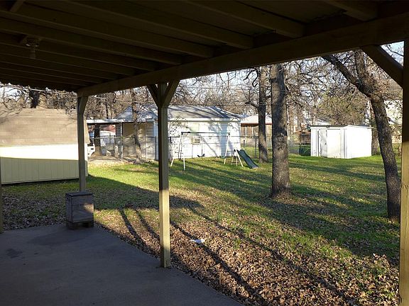 3rd image of 4208 McComas Rd