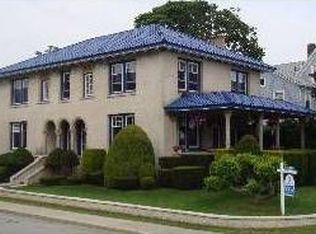 31 Hillside Ave, Groton, CT 06340