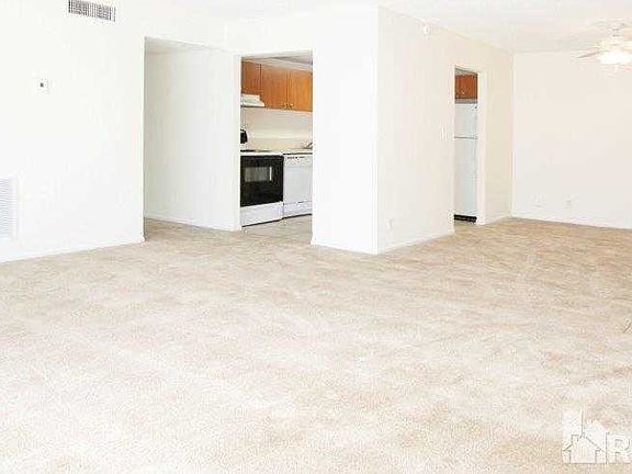 5th image of 409 Executive Center Dr APT 201