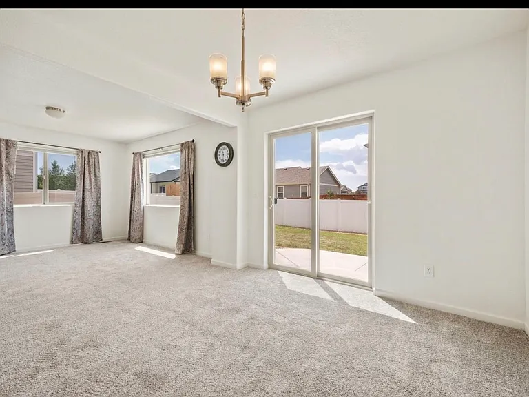 4028 Little Moon Trl — Photo 11