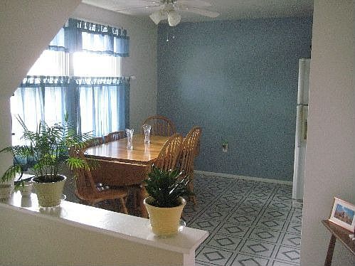 3rd image of 600 Heron Ct