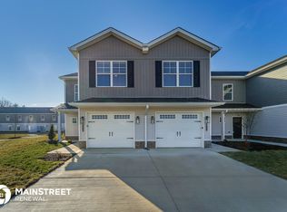 6110 Goalby Dr, Louisville, KY 40258