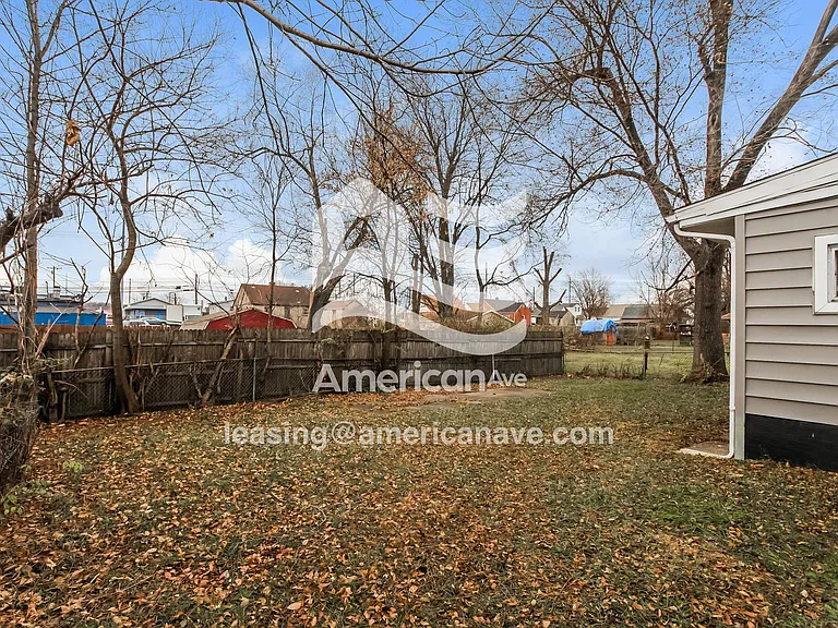 203444_014_wm_-_rear_view_13398907.jpg