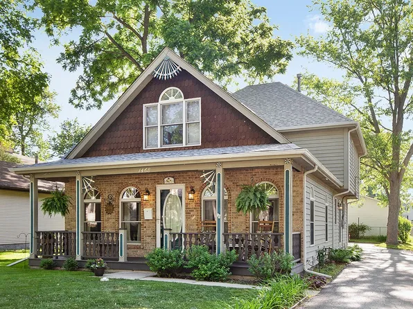 1468 Wood St, Crete, IL 60417