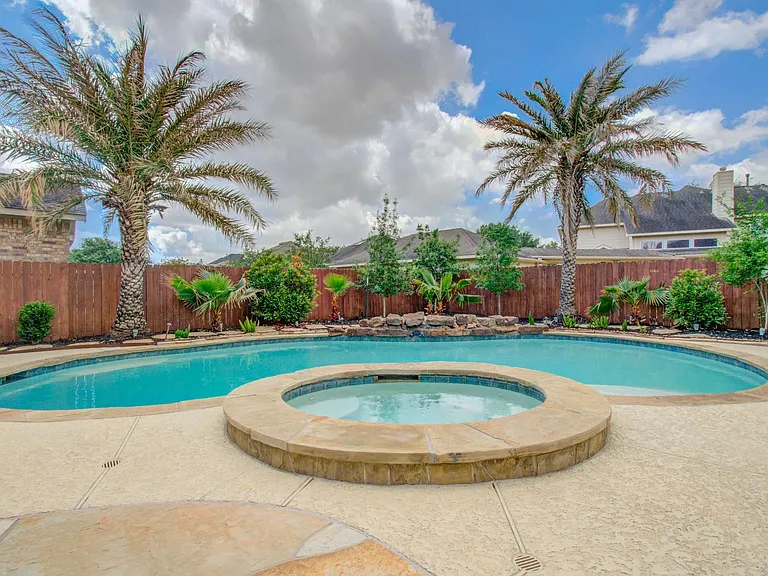 1510 Lake Grayson Dr — Photo 5