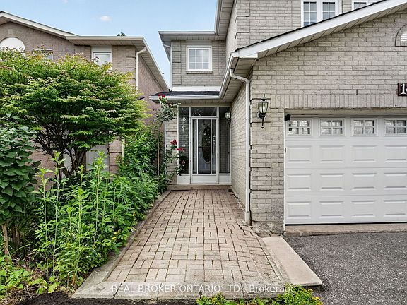 3rd image of 1491 Evenside Cres