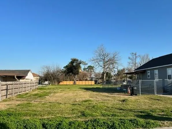 1507 Alexander Ave, Arabi, LA 70032
