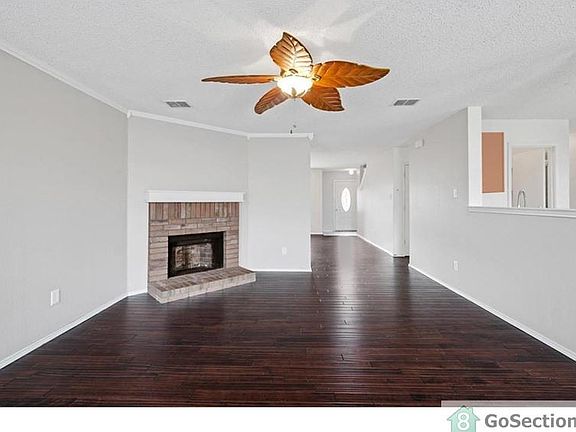 3rd image of 3924 Golden Horn Ln