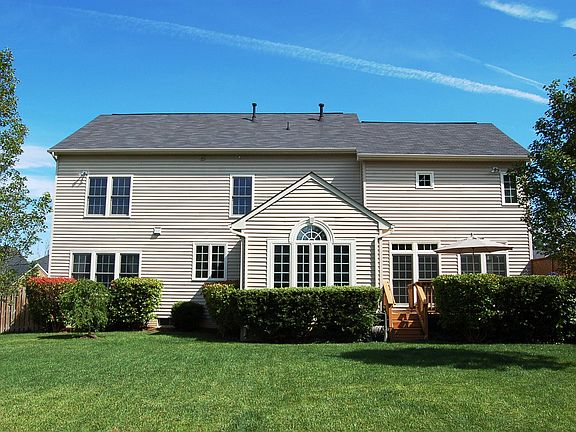 REAR OF HOME
