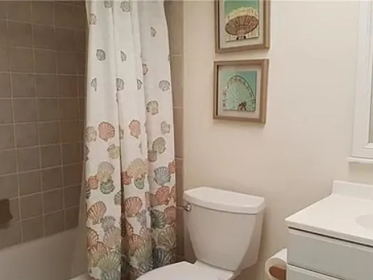 175 Turtle Lake Ct #111 — Photo 12