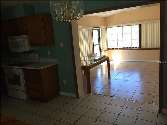 5th image of 4909 Tam Dr