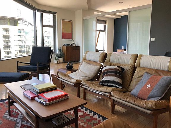 3rd image of 801 S Grand Ave APT 1601