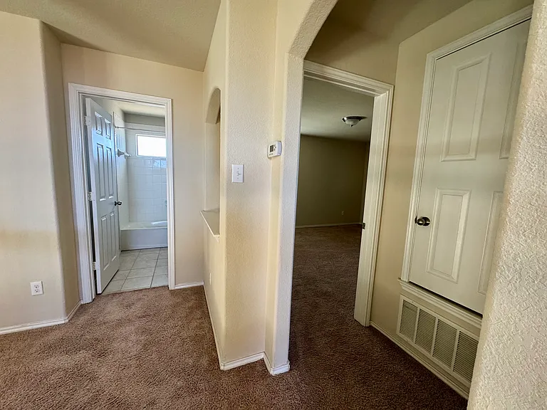 5300 Crossville Dr — Photo 36
