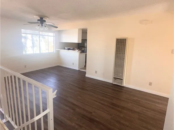 226 1/2 W 88th St, Los Angeles, CA 90003