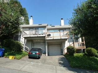37 SW Richardson St, Portland, OR 97239