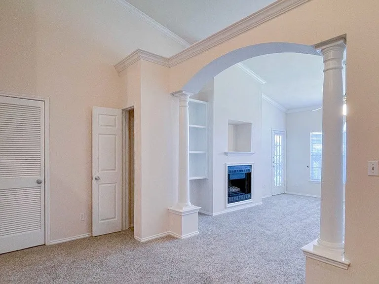 Turnberry Isle Apartment Homes — Photo 24