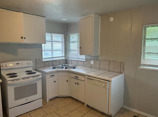 824 NE 35th St, Oklahoma City, OK 73105