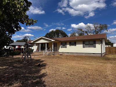 303 E Elm St, Maud, OK, 74854