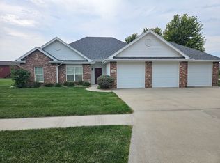 5204 Crogans Way Rd, Council Bluffs, IA 51501