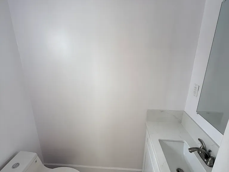 1911 S Corning St — Photo 20