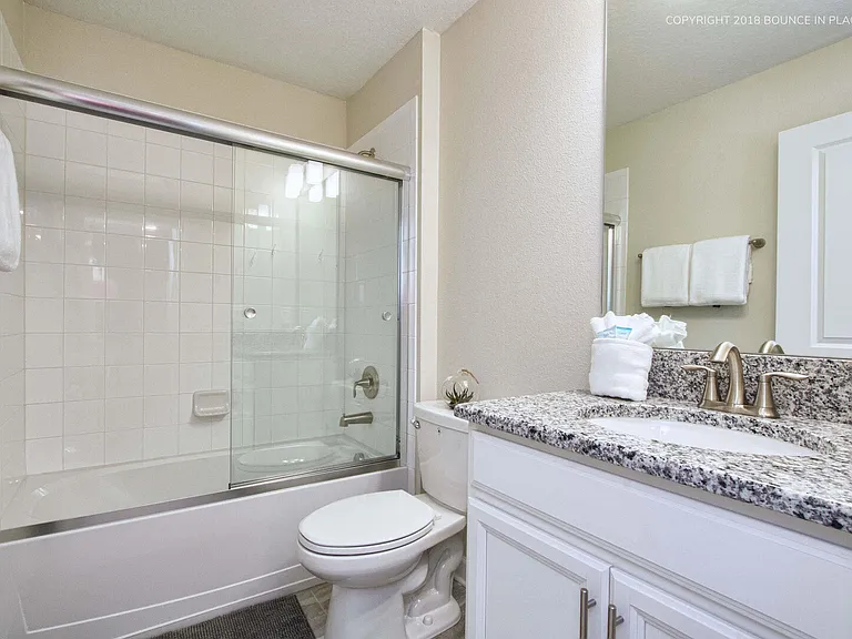 Kings Castle Cir — Photo 35